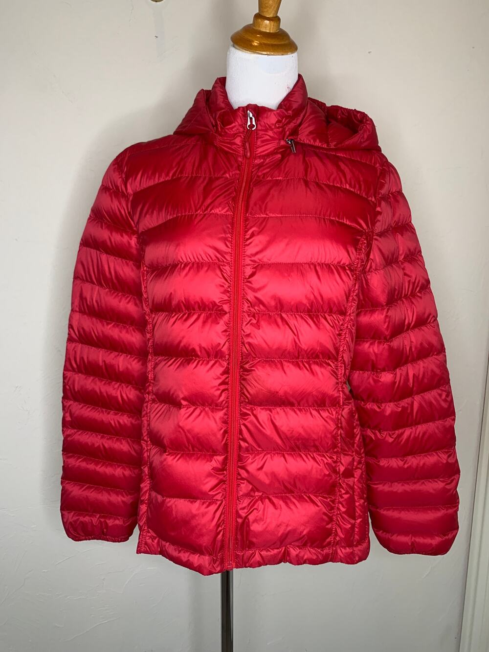 Heatkeep Red Hooded Puffer Coat Down Filled Sz XL